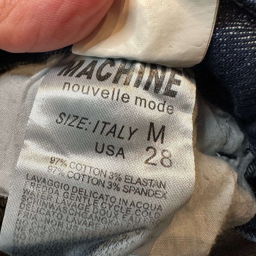 Machine Distressed Shorts Size US 28 - Picture 3 of 6